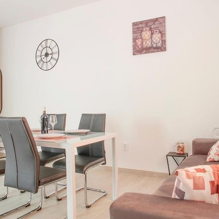 Apartmani Vudrag Трогир Екстериор снимка