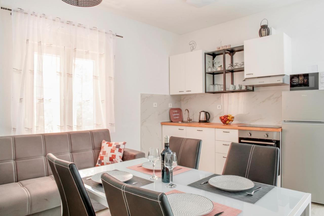 Apartmani Vudrag Трогир Екстериор снимка