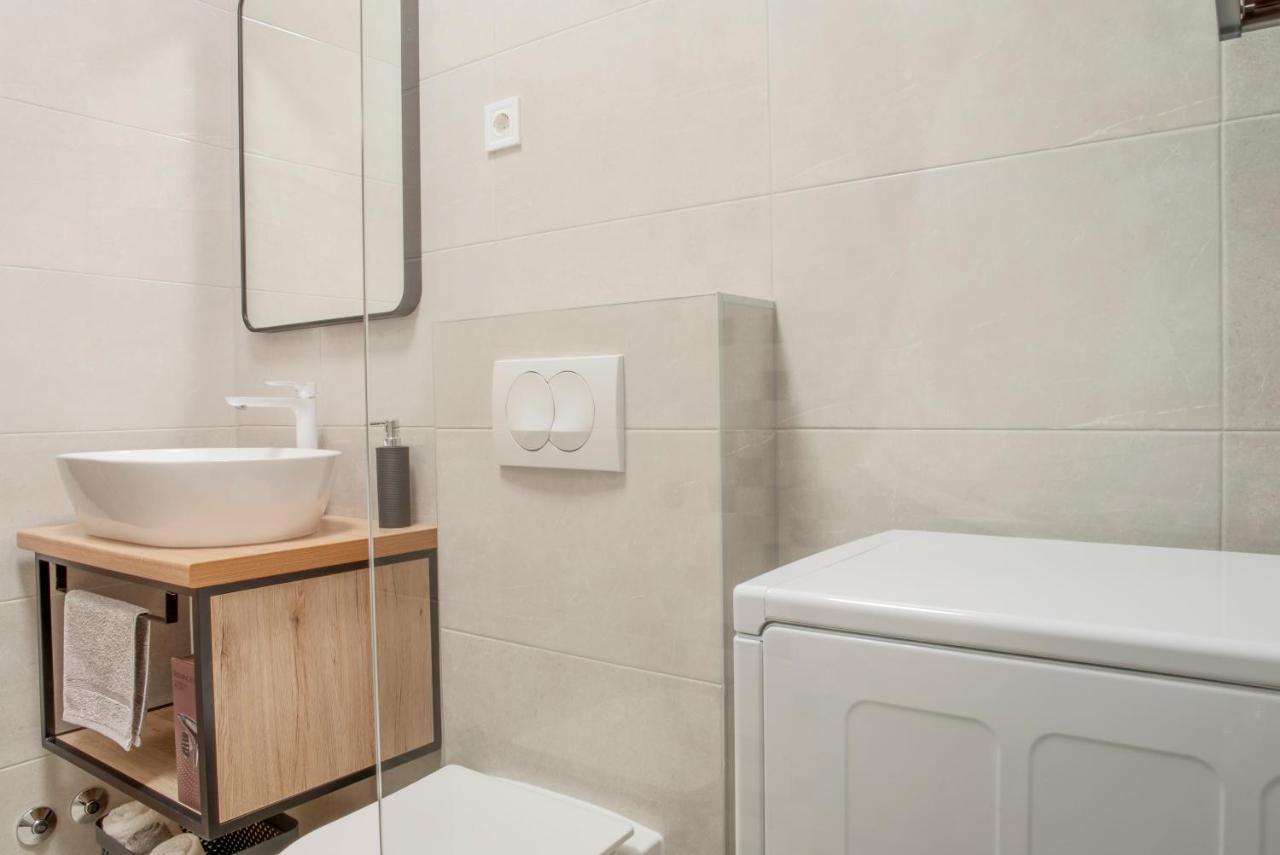 Apartmani Vudrag Трогир Екстериор снимка