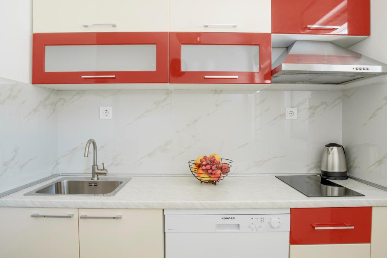 Apartmani Vudrag Трогир Екстериор снимка